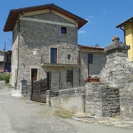 Bed and Breakfast Agricola Tre Rii Sidreria Corniglio Esterno foto