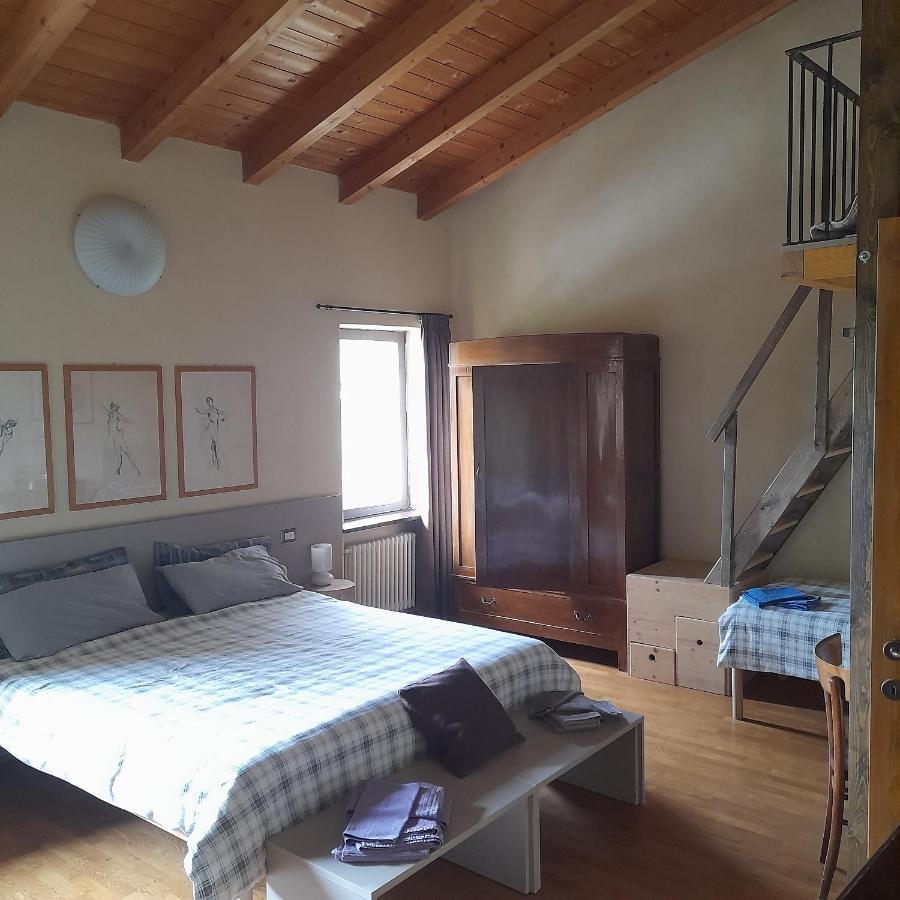 Bed and Breakfast Agricola Tre Rii Sidreria Corniglio Esterno foto